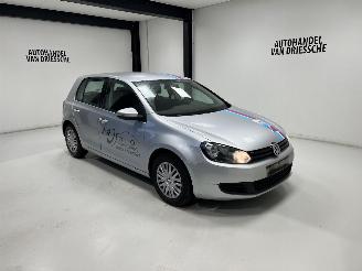 skadebil auto Volkswagen Golf  2010/8