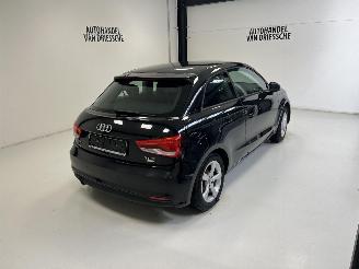 Audi A1 S-TRONIC picture 3