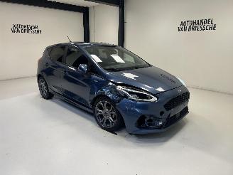 damaged passenger cars Ford Fiesta ST-LINE 2021/2