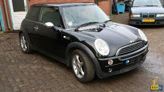 Coche siniestrado Mini One R50 1.6 2003/1