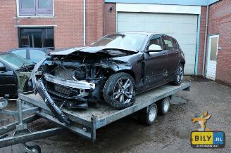 Vrakbiler auto BMW 1-serie M135iX 2013/6