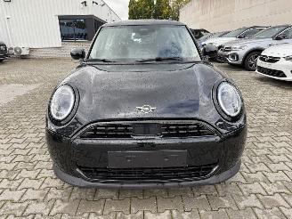 Mini Cooper Nieuw model! picture 2