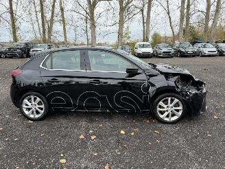 damaged passenger cars Opel Corsa 1.5 CDTI 2023/1