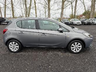 Coche accidentado Opel Corsa ENJOY 2016/10