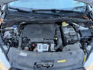 Peugeot 208 ALLURE picture 5