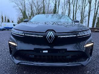 Renault Mégane E-TECH EVOLUT picture 4