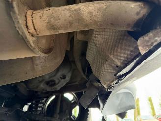 Renault Clio IV GRANDTOUR picture 15