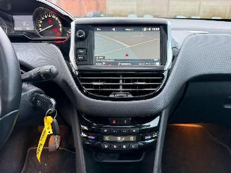 Peugeot 208 ALLURE picture 25