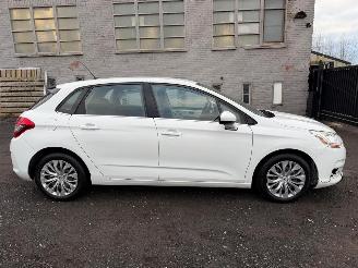 skadebil auto Citroën C4 FEEL 2014/2