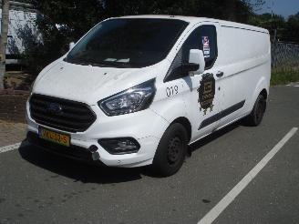 danneggiata veicoli commerciali Ford Transit Custom L2-H1 2.0 DCI  EURO 6       AIRCO 77KW 2018/8