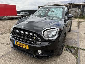 skadebil auto Mini Countryman Cooper S E ALL4 Chili 2019/6