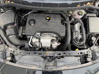 Opel Astra 1.0 Online Edition picture 14