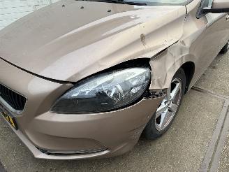 Volvo V-40 2.0 T2 Kinetic picture 11