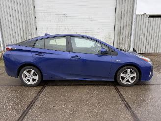 Toyota Prius 1.8 Business Plus picture 2