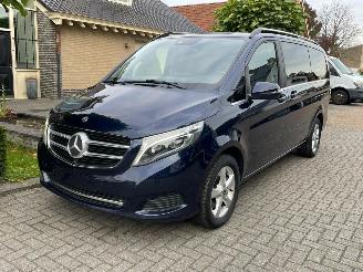 damaged автобус Mercedes  V 250 d BleuTEC EURO 6 LANG NAVI CAMERA LEDER 2018/2