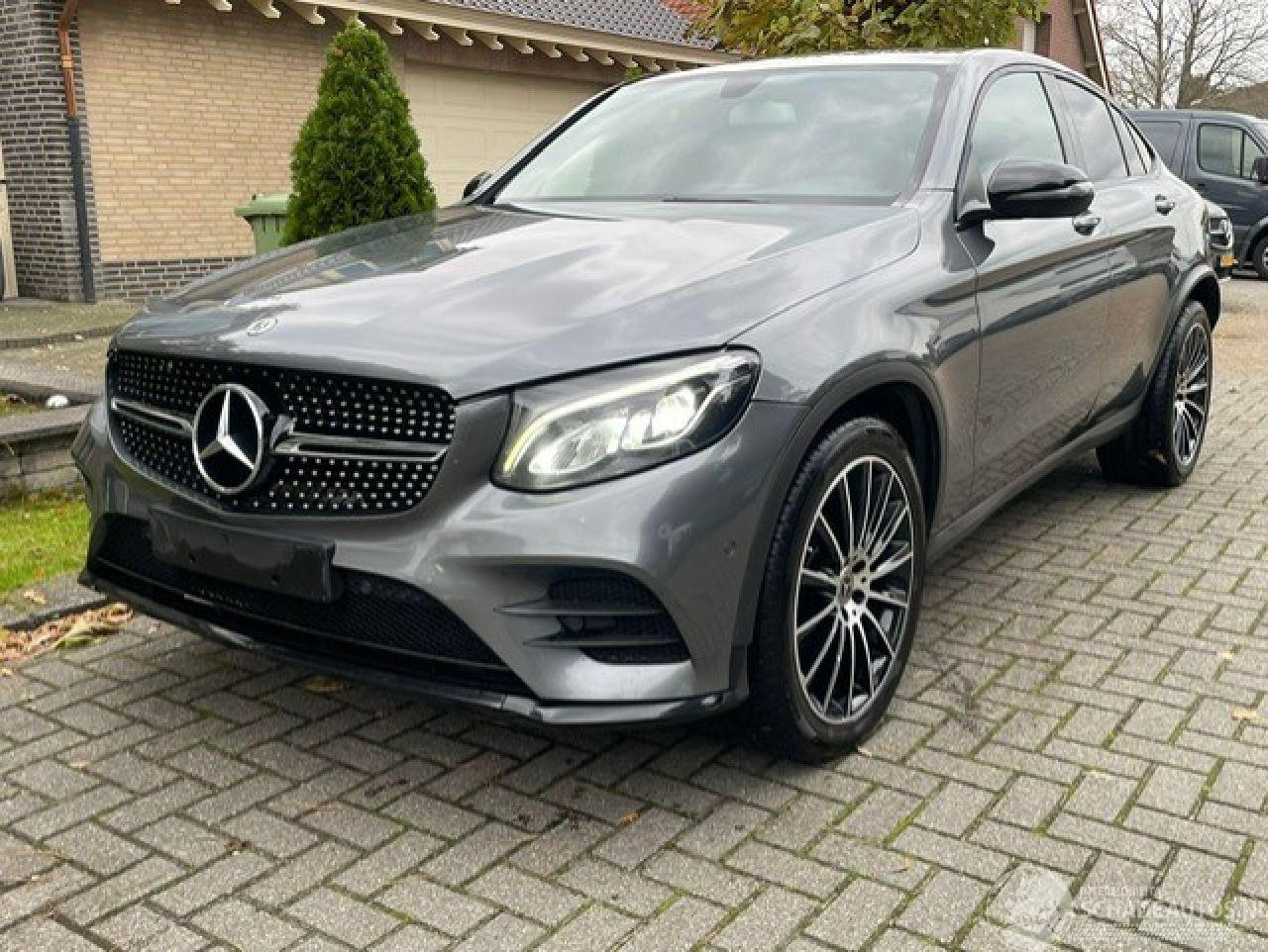Mercedes GLC 220 d 4MATIC AMG LINE NAVI NIGHT CAMERA LED