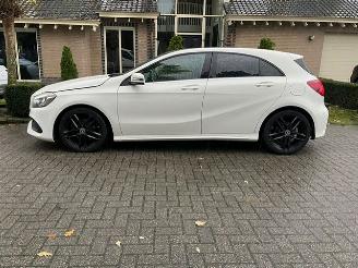 Mercedes A-klasse 180 d AMG LINE PANO NAVI CAMERA picture 2