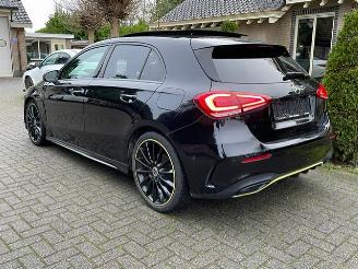 Mercedes A-klasse 180 d AMG LINE EDITION PANO NAVI NIGHT picture 6