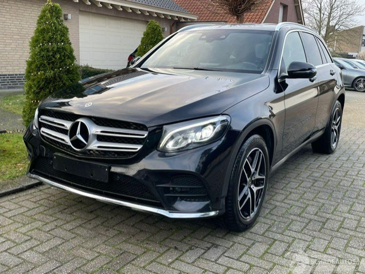 Mercedes GLC 250 d 4MATIC AMG LINE CAMERA NAVI LED