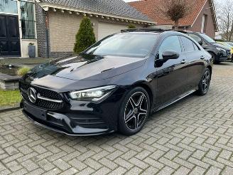 Schadeauto Mercedes Cla-klasse 180 d AMG LINE PANO NAVI CAMERA LED 2022/7