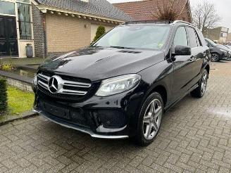 skadebil auto Mercedes GLE 250 d 4MATIC AMG LINE PANORAMADAK CAMERA NAVI 2015/9