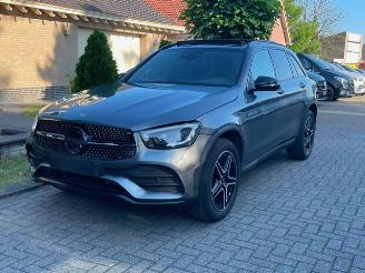 Damaged car Mercedes GLC 200d 4MATIC AMG LINE PANO NIGHT LED 2020/9