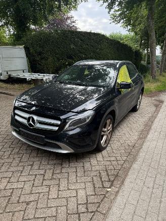 Coche siniestrado Mercedes GLA GLA 200 CDI 2014/12