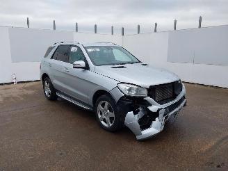 demontáž osobní automobily Mercedes ML ML 250 BLEUTEC 4 MATIC 2013/5