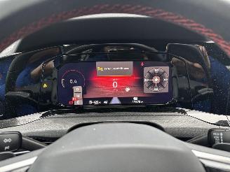 Volkswagen Golf 8 GTI AUTOMAAT 245 PK NAVI CLIMA CAMERA LED B.J 2023 lichte schade picture 15