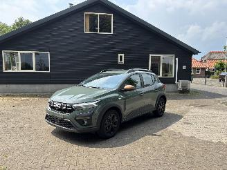 Unfallwagen Dacia Sandero STEPWAY EXTREEM 110 PK CLIMA CAMERA LED CRUISE PDC B.J 02-2024 2026/2