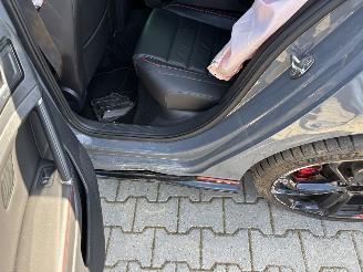 Volkswagen Golf GTI TCR SPECIAL EDITION PANO LEER NAVI CLIMA VIRT DASH B.J 2019 picture 25