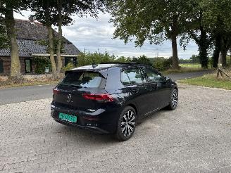 Volkswagen Golf 8 PANORAMADAK 1.5 STYLE 130 PK NAVI CLIMA VIRT DASH 18 INCH B.J 2023 picture 2