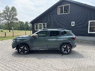 Dacia Duster HYBRIDE 1.6 AUTOMAAT NAVI CLiMA CAMERA VIRT DASH B.J 12-2024 picture 8