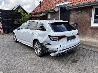Audi A4 Avant HYBRIDE 2.0 S-LINE AUTOMAAT SPORT NAVI CLIMA LED PDC B.J 06-2019 picture 13