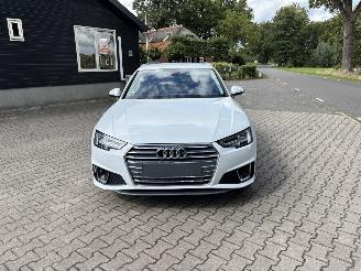 Audi A4 Avant HYBRIDE 2.0 S-LINE AUTOMAAT SPORT NAVI CLIMA LED PDC B.J 06-2019 picture 6