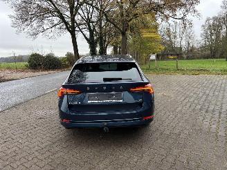 Skoda Octavia ETSI AUTOMAAT VIRTUEEL DASH NAVI CLIMA CAMERA B.J 11-2024 picture 5