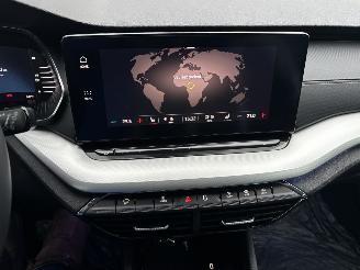 Skoda Octavia ETSI AUTOMAAT VIRTUEEL DASH NAVI CLIMA CAMERA B.J 11-2024 picture 11