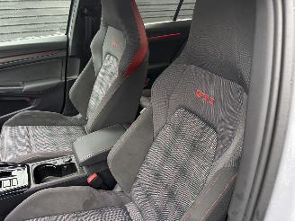 Volkswagen Golf 8 GTI AUTOMAAT 245 PK NAVI CLIMA CAMERA LED B.J 2023 LICHTE SCHADE picture 15