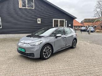 Coche accidentado Volkswagen ID.3 1FST Pro Preformance 58 kwh 204 PK B.J09-2020 2020/9