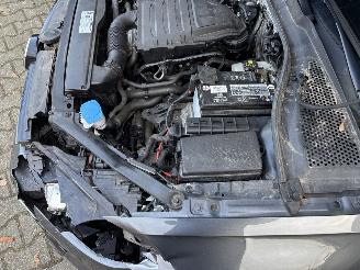 Volkswagen Golf VARIANT TSI NAVI CLIMA CAMERA B.J 2020 Lichte schade picture 12