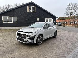 damaged passenger cars Hyundai Kona N-LINE 125 PK SPORT T-GDI CLIMA CAMERA APP LED B.J 04-2023 LICHTE SCHADE 2023/4