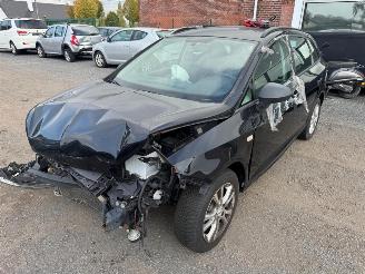 Voiture accidenté Seat Ibiza  2016/10