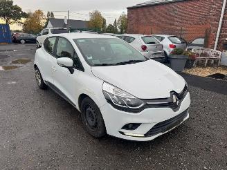 Renault Clio  picture 3