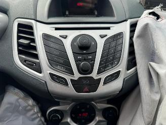 Ford Fiesta TITANIUM picture 25