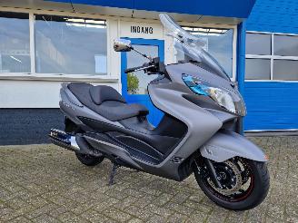 škoda motocykly Suzuki  AN 400 BURGMAN 2015/4