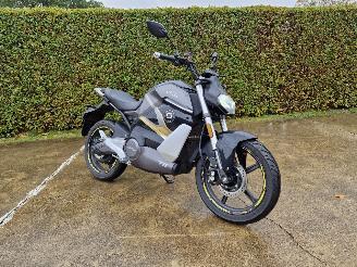 damaged scooters Super Soco  STREET HUNTER 45KM 2023/1