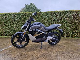 Super Soco  STREET HUNTER 45KM picture 11