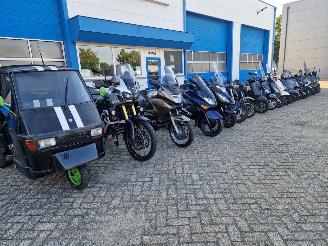 danneggiata scooter Yamaha  NEW IN , SCOOTER + MOTOR 2026/1