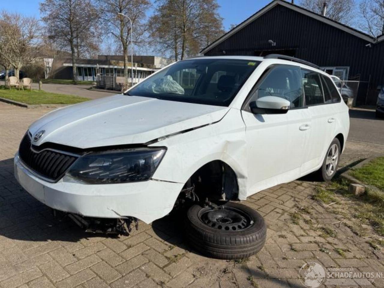 Skoda Fabia Fabia III Combi (NJ5), Combi 5-drs, 2014 / 2022 1.2 TSI 16V Greentech