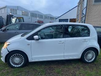 Volkswagen Up! Up! (121), Hatchback, 2011 1.0 12V 60 picture 2